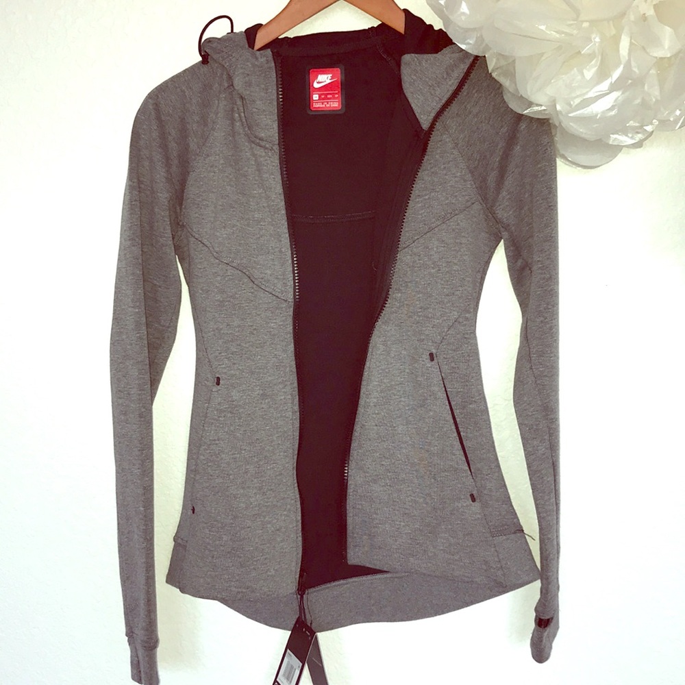 Nike Women’s Tech Jacket